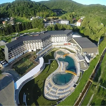公寓 Porodicni Apartman Teslić